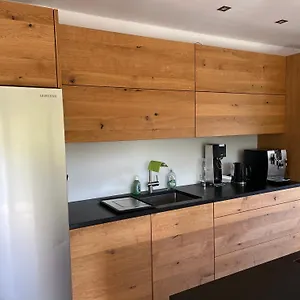 Apartment Wunderschoenes 4 Mit Seeblick, Bad Wiessee
